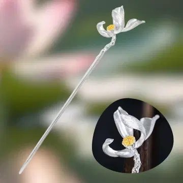 연꽃 헤어콤 - 연꽃의 우아함과 조화를 능숙하게 표현 K175