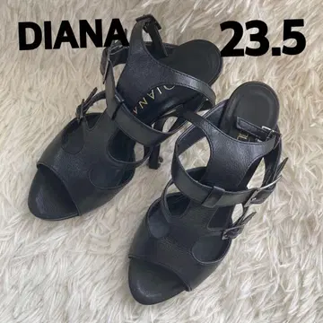새상품급 다이애나 DIANA 블랙 구르카 샌들 23.5