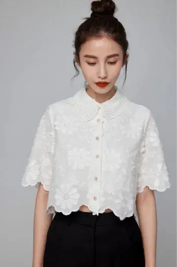 tnewties TV에서 본 그녀 XS