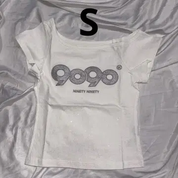 9090 girl OG 로고 오프숄더 글리터 티셔츠