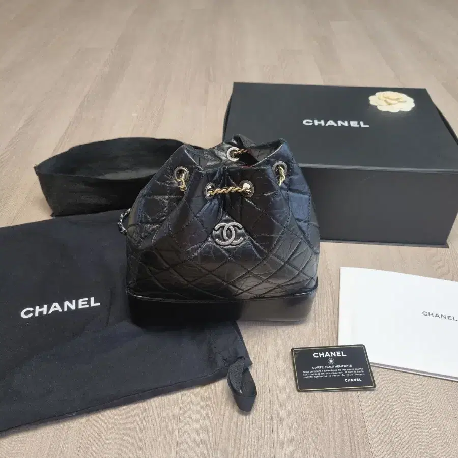 Parrot Crinkle Gym Sack Black on Bunjang Global Site.