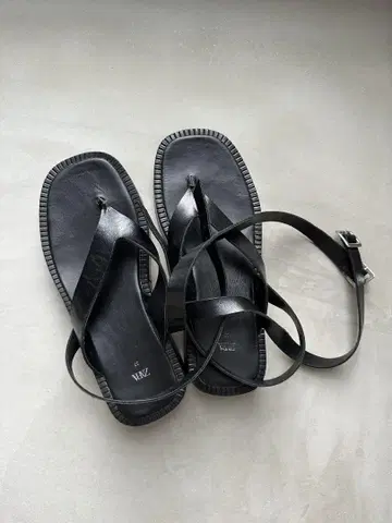 자라 샌들