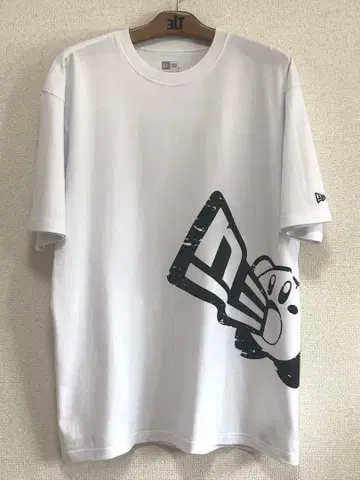 KIRBYNEWERA 커비 콜라보 반팔 티셔츠 XL 사이즈