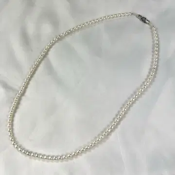 펄 진주 목걸이 타원형 화이트 계열