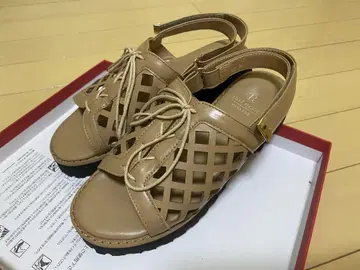 로페피크닉 베이지도 샌들 23cm