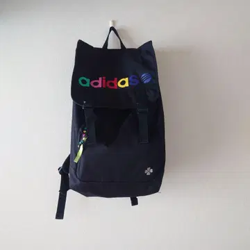 새상품급 아디다스 백팩 아이돌 콜라보 모모쿠로 나일론 블랙