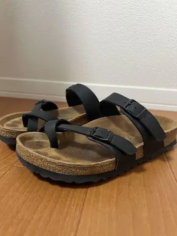 버켄스탁 블랙 마야리 24cm 37