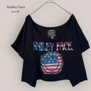 Smiley Face 크롭 컷 티셔츠 오버 사이즈 티셔츠 루즈한 사이즈