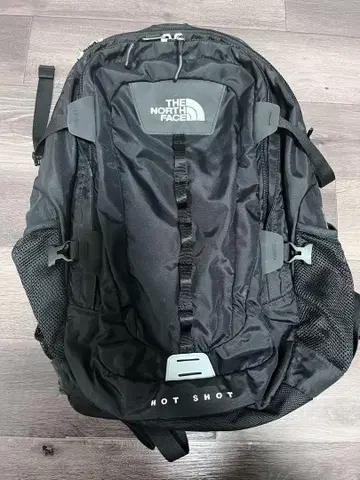 THE NORTH FACE HOT SHOT 블랙 백팩