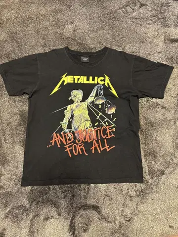 METALLICA 메탈리카 그래픽 티셔츠 L 사이즈