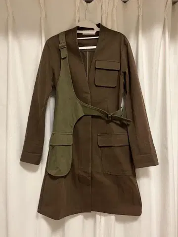 리틀 수지 리틀 수지 / 브라운 코트