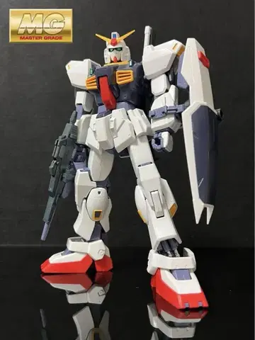 MG 1/100 RX-178 건담 Mk-II ver2.0 조립 완성품