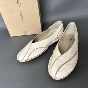 요건 레일 플랫 슈즈 절개 디자인 마블 무늬 23cm