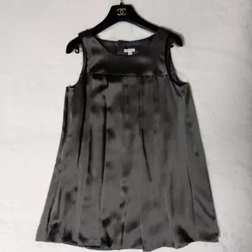 DRESSTIERIOR 슬리브리스 플리츠 튜닉 실크 38