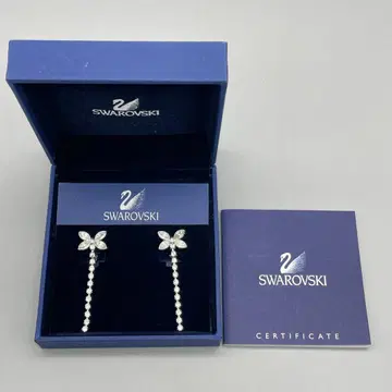 스와로브스키 Swarovski 크리스탈 롱 귀걸이 나비