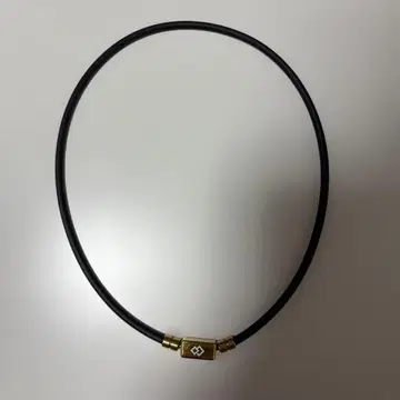 코란토테 목걸이