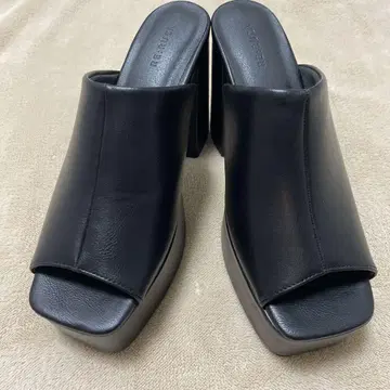 블랙 플랫폼 샌들