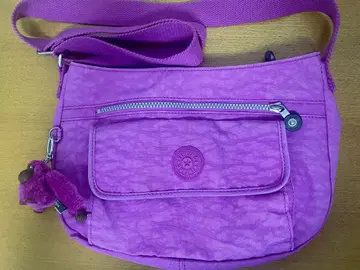 KIPLING 핑크 숄더백 지퍼