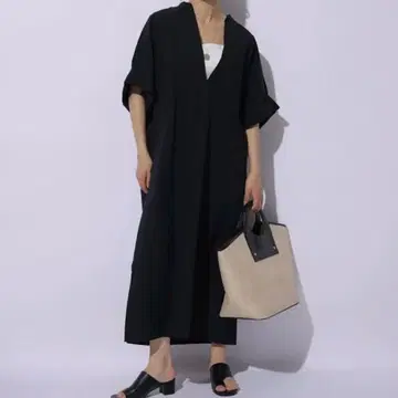 새상품급 2023년 모델 아르페쥬 스토리 카프탄 2WAY 원피스