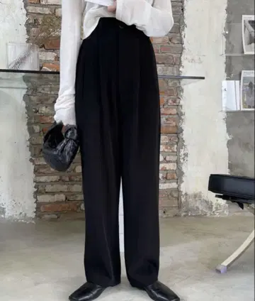 슬랙스 블랙