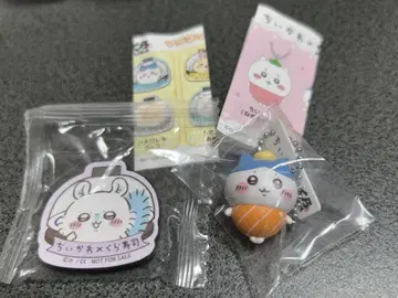 치이카와 쿠라스시 피규어 빔쿠라폰 하치와레 모몽가
