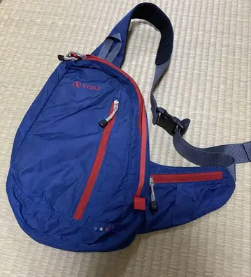 AIGLE 에글 바디백 네이비