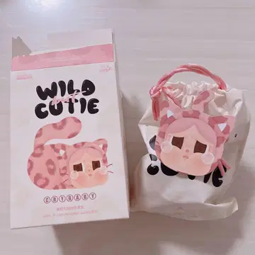 Crybaby wild but cutie 크라이베이비 popmart