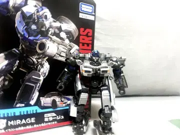 Transformers SS-141 미라지 Studioseries