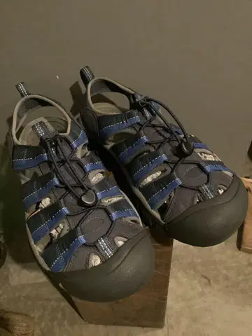 KEEN 아웃도어 캠핑 낚시 물놀이에 킨 샌들 27cm