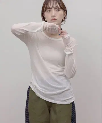 새상품 이번 시즌 Eimee Law 텐셀 울 시어 리브 탑 아이보리