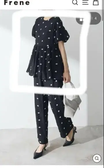 Frene 모노톤 플라워 자수 퍼프 튜닉