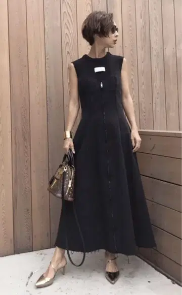 AMERI VINTAGE MY TORSO DRESS/원피스