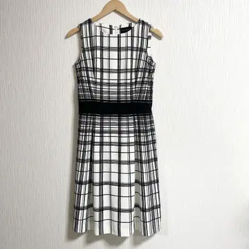 TALBOTS 탈봇 슬리브리스 무릎 아래 길이 원피스 사이즈 2