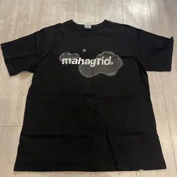 mahargrid. 블랙 티셔츠 L 사이즈