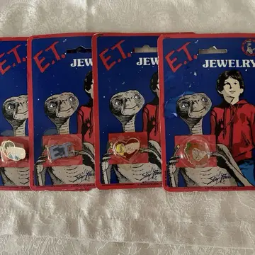 E.T. 당시 물건 핀 배지 4개 세트 쇼와 레트로