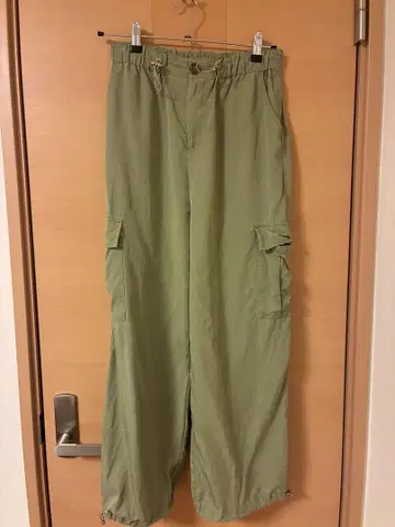 제나에스파스 메르베유 드레이프감 카고 팬츠 카키