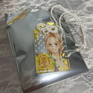 너에게 닿기를 전하는 전시회  사랑의 부적 아크릴 부적  요시다 치즈루
