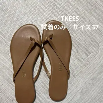 시착만 한 상품 TKEES 비치 샌들 37 브라운