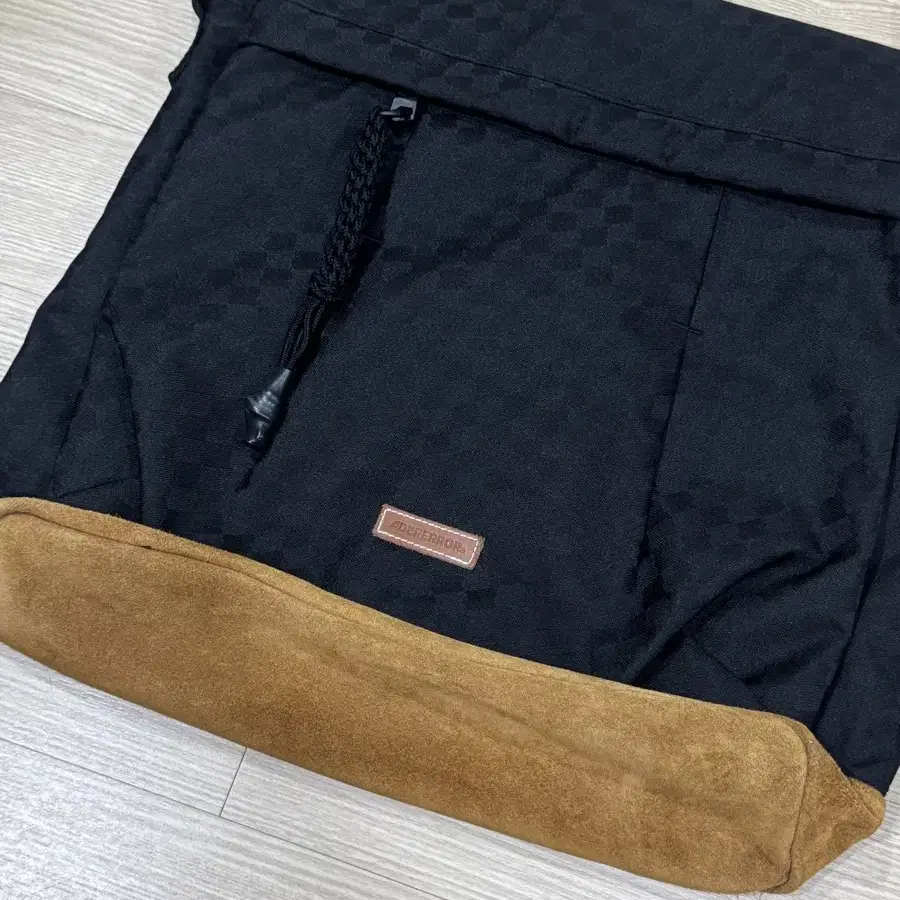 【 ADERERROR 】★Tenit Puloaf cross bag s-l400.jpg