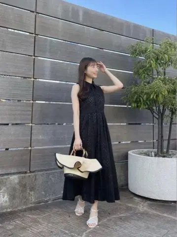 질스튜어트 코튼 컷워크 원피스