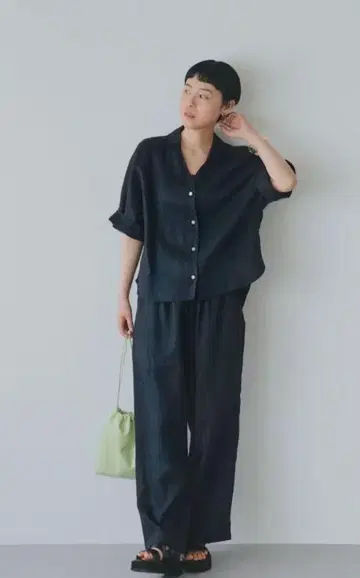 새상품 북유럽 생활용품점 올인원 프렌치 린넨 셋업 M