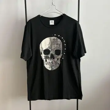 자라 ZARA 스컬 티셔츠 브린트 스터드 L 블랙 페스티벌 라이브