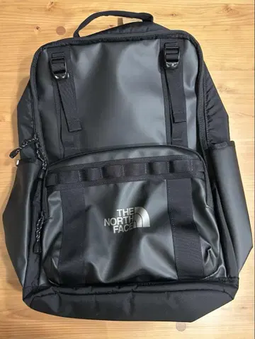 THE NORTH FACE NM82502R 블랙 백팩 21L