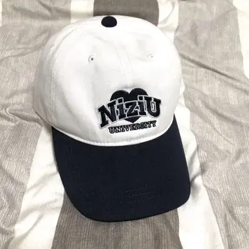 NiziU 팬 미팅 자수 캡