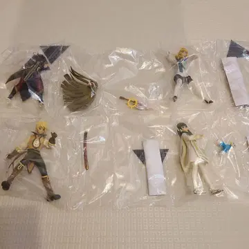 TALES OF THE ABYSS 피규어