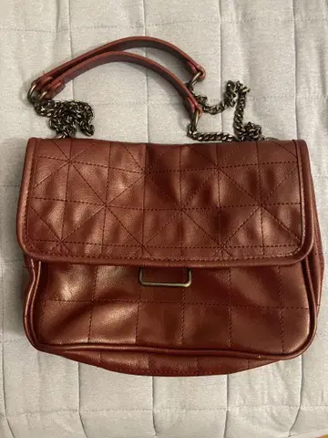 빨간색 숄더백(자라) ZARA