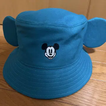 미키 마우스 귀가 달린 버킷 햇