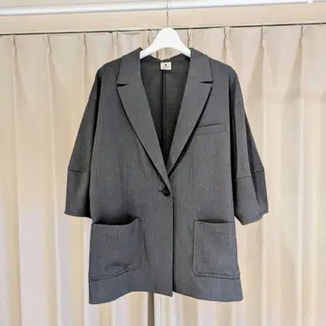 이번 시즌 완판 니코앤드 반팔 코쿤 자켓
