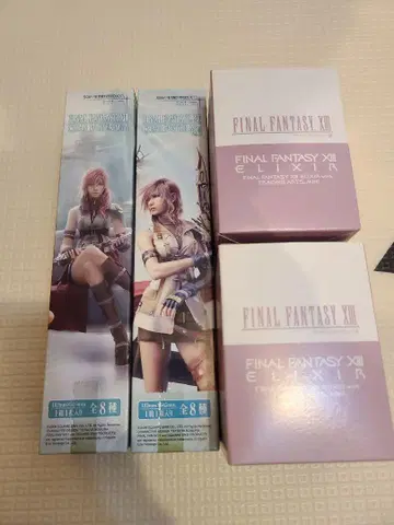 FF13 미니 클리어 포스터 + 미니 피규어
