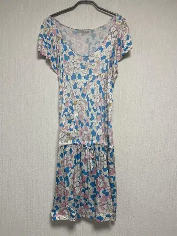 츠모리치사토 원피스